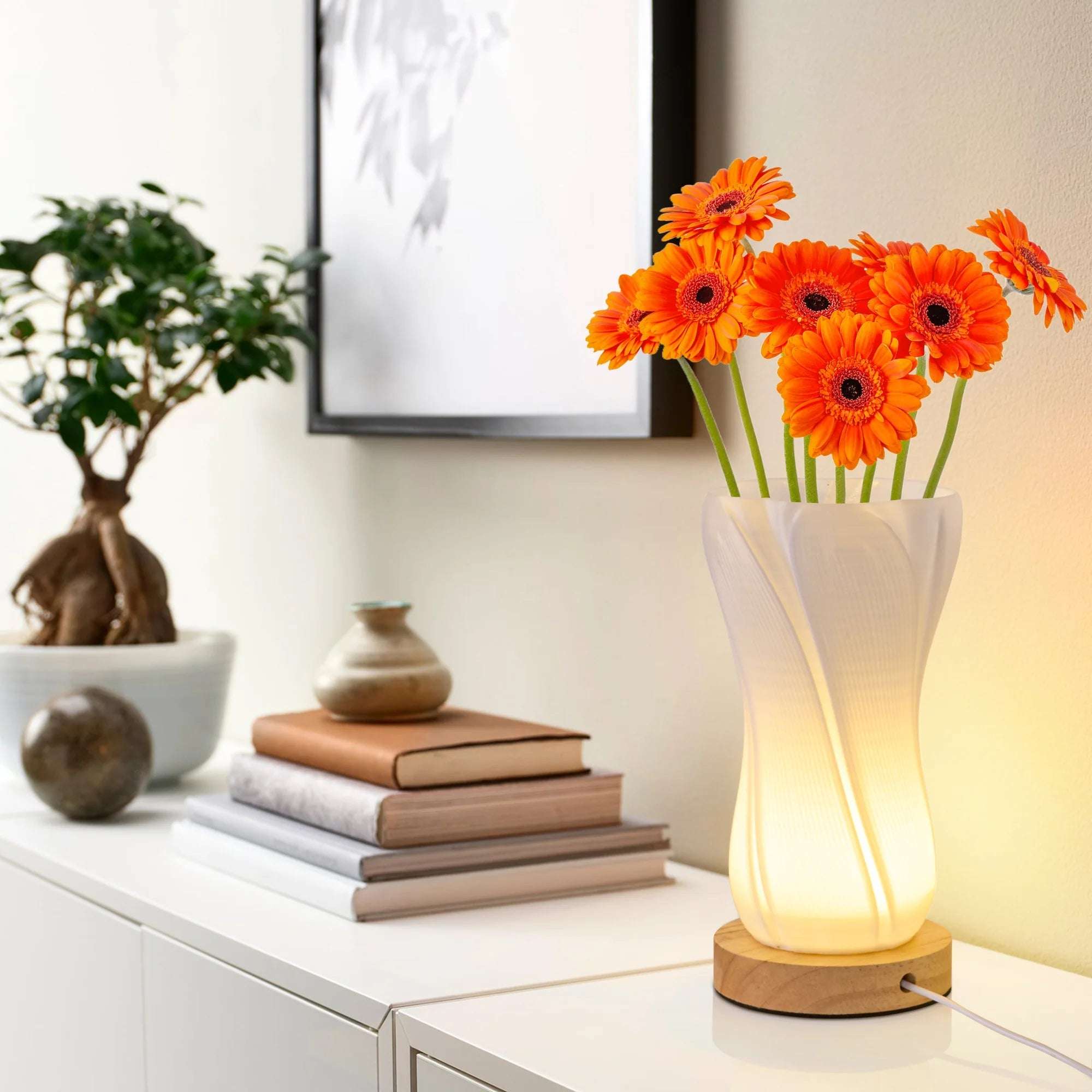 Frosted Glass Vase Lamp - Alteris