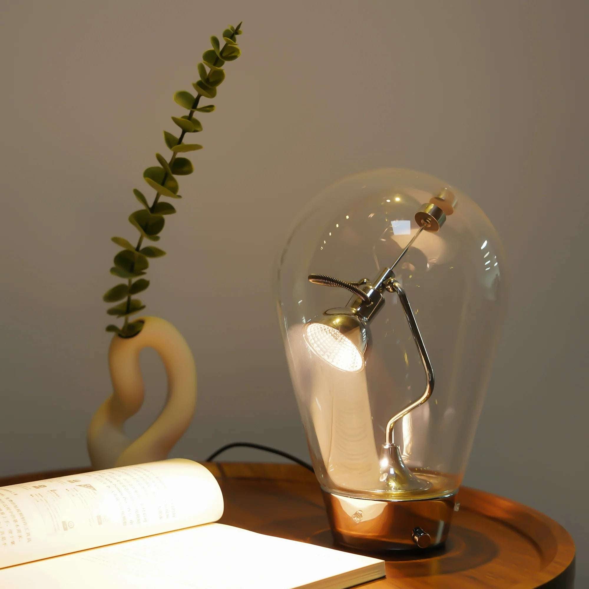 Magnetic Dimmable Table Lamp - Alteris